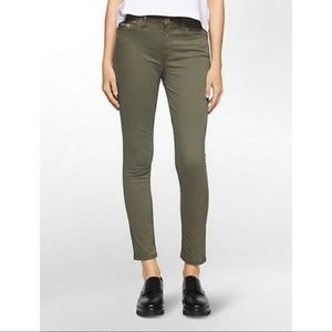Calvin Klein Ankle Skinny Jeans